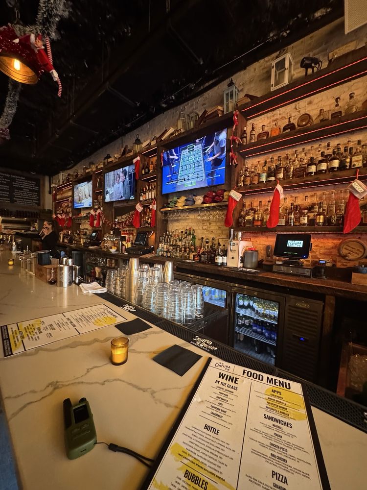 123 Datura Bar & Kitchen — downtown West Palm Beach bar and kitchen